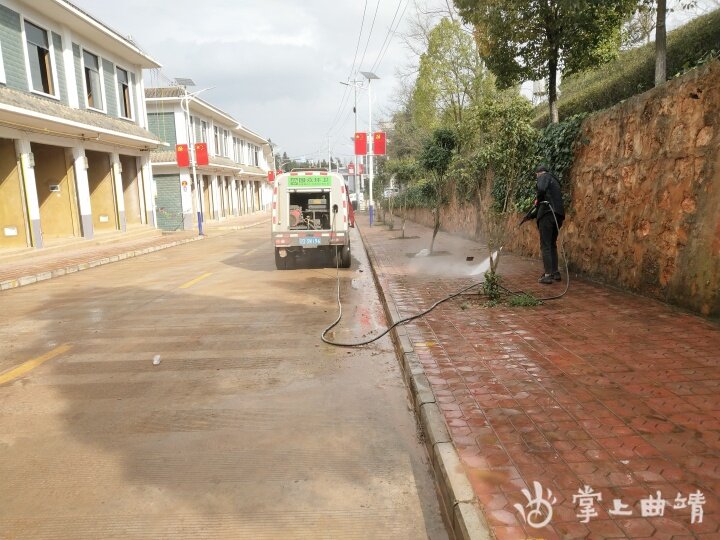 竹基鎮(zhèn)環(huán)境整治再發(fā)力—道路保潔在行動(dòng)